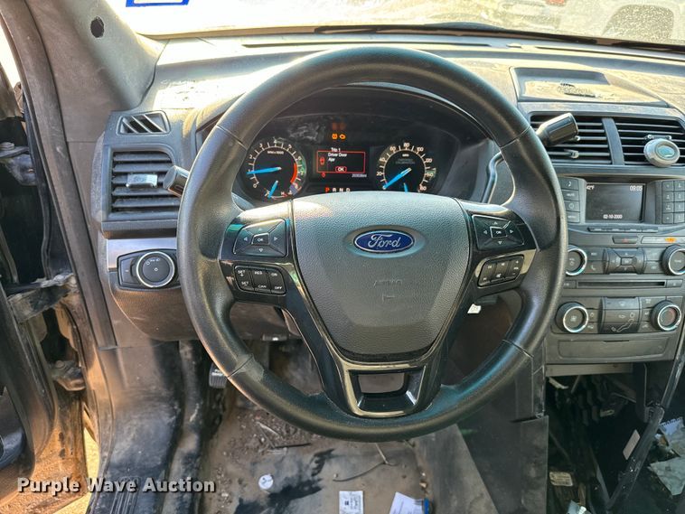 image for item EJ0364 2017 Ford Explorer Police Interceptor SUV