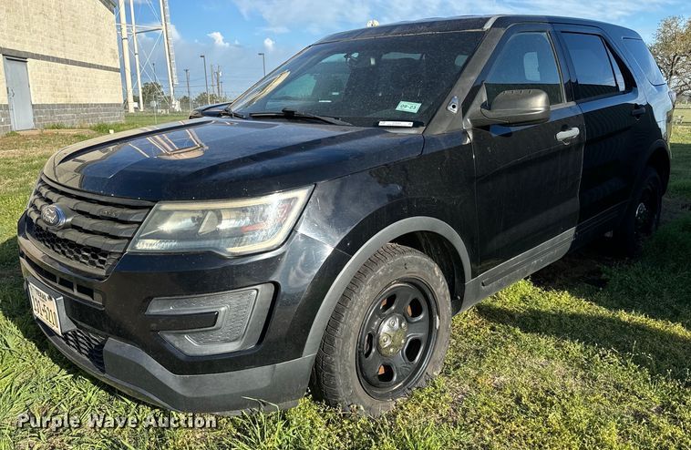image for item EJ0365 2016 Ford Explorer Police interceptor SUV