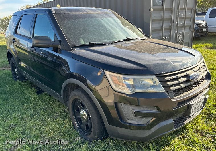 image for item EJ0365 2016 Ford Explorer Police interceptor SUV