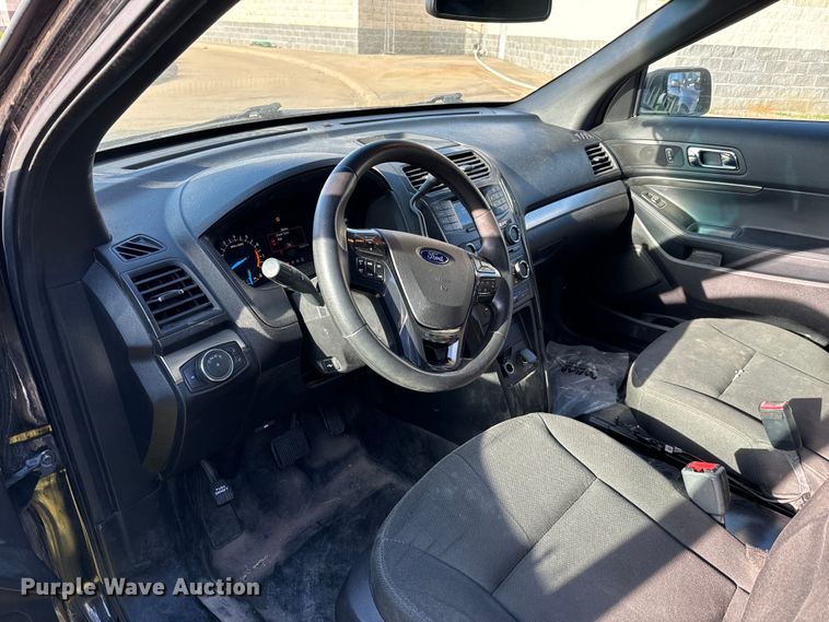 image for item EJ0365 2016 Ford Explorer Police interceptor SUV