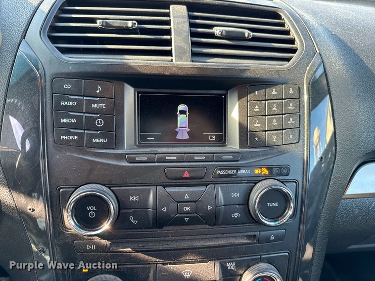 image for item EJ0365 2016 Ford Explorer Police interceptor SUV