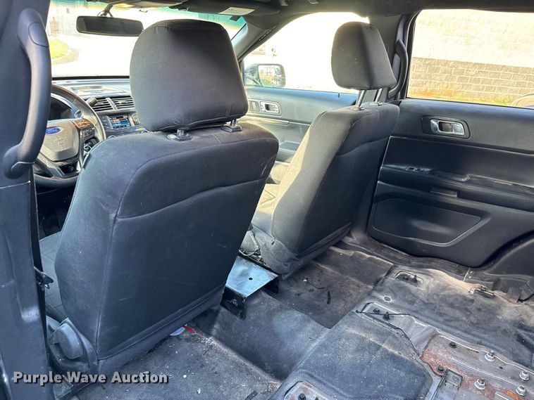 image for item EJ0365 2016 Ford Explorer Police interceptor SUV