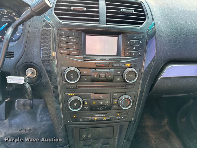 image for item EJ0366 2016 Ford  Explorer Police Interceptor SUV