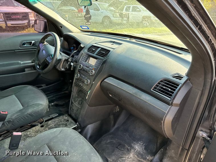 image for item EJ0366 2016 Ford  Explorer Police Interceptor SUV