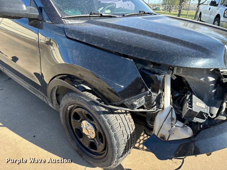 image for item EJ0367 2017 Ford Explorer Police Interceptor SUV