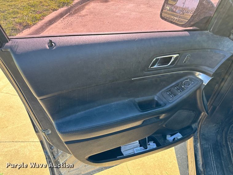 image for item EJ0367 2017 Ford Explorer Police Interceptor SUV