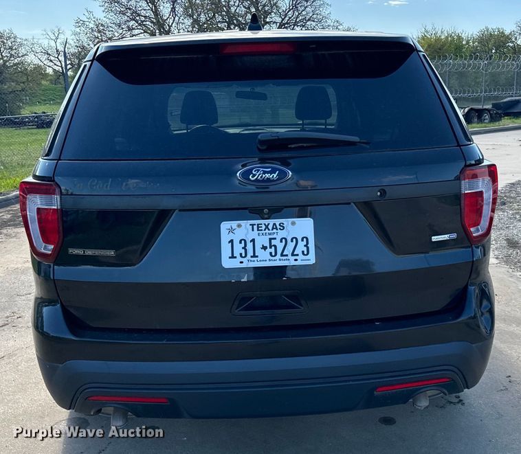 image for item EJ0372 2017 Ford Explorer Police interceptor SUV