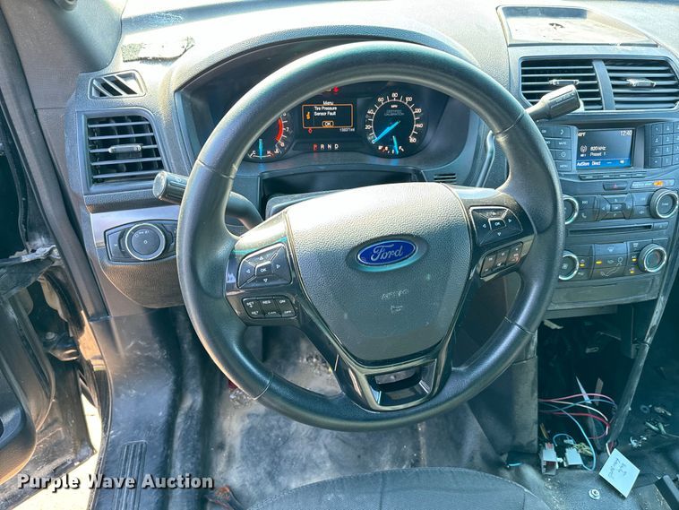 image for item EJ0372 2017 Ford Explorer Police interceptor SUV