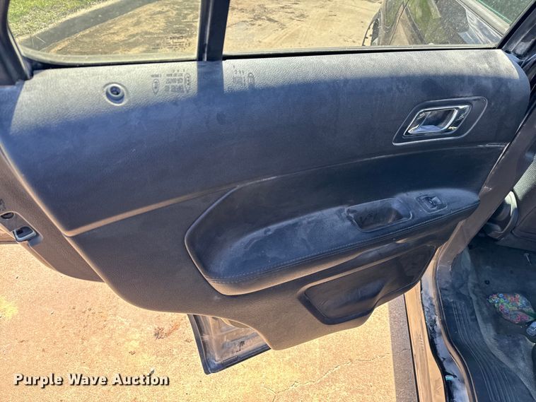 image for item EJ0372 2017 Ford Explorer Police interceptor SUV