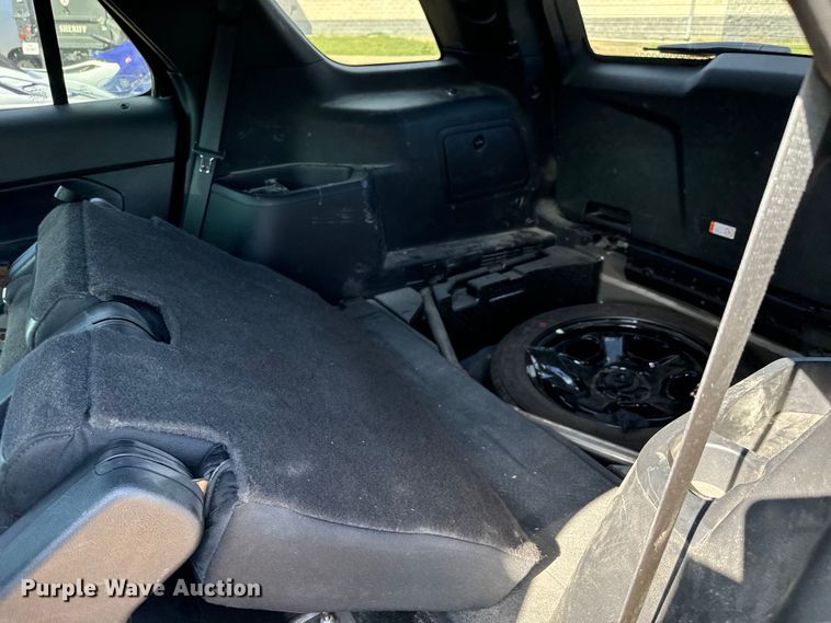 image for item EJ0373 2016 Ford Explorer Police Interceptor SUV