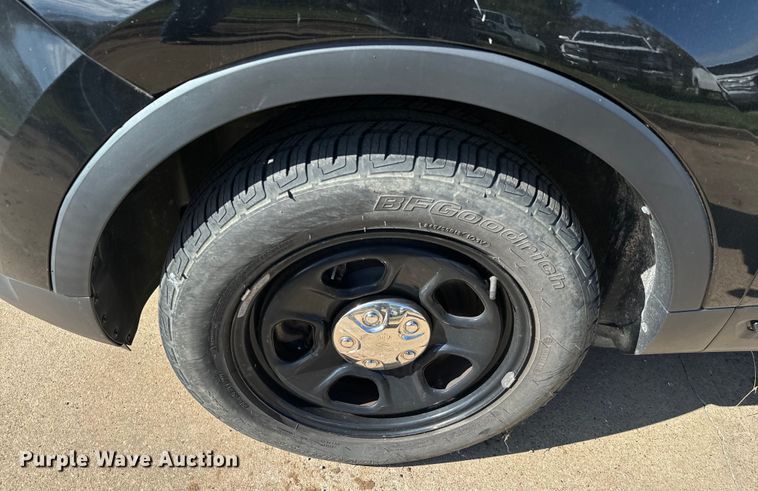 image for item EJ0373 2016 Ford Explorer Police Interceptor SUV