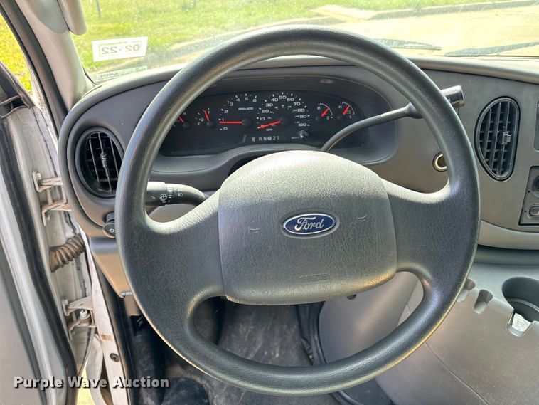 image for item EJ0374 2004 Ford E150 prisoner transport van