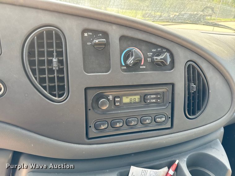 image for item EJ0374 2004 Ford E150 prisoner transport van