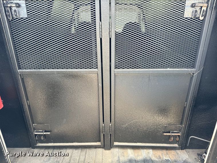 image for item EJ0374 2004 Ford E150 prisoner transport van