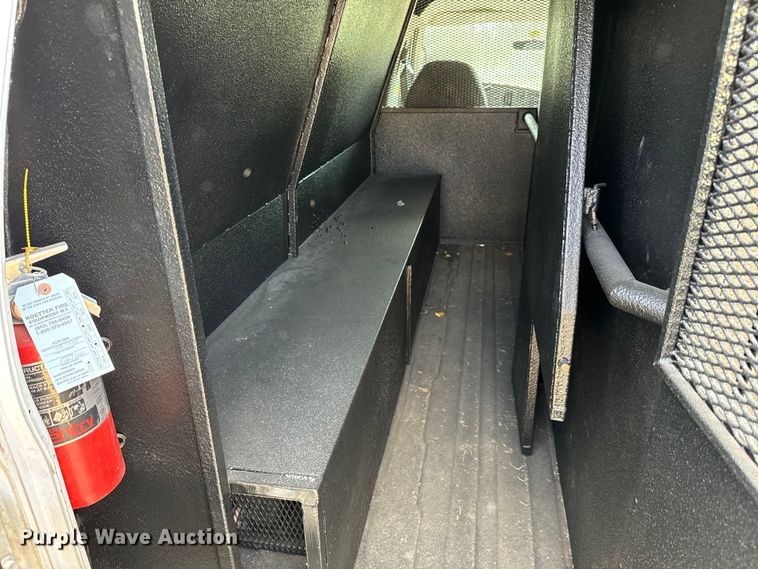 image for item EJ0374 2004 Ford E150 prisoner transport van