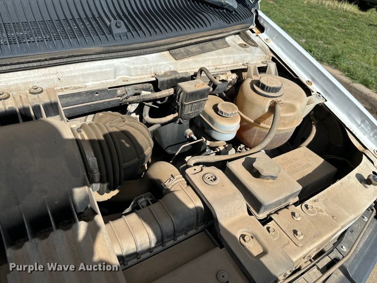 image for item EJ0374 2004 Ford E150 prisoner transport van