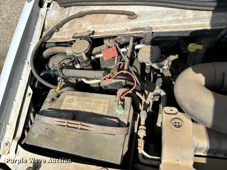 image for item EJ0374 2004 Ford E150 prisoner transport van