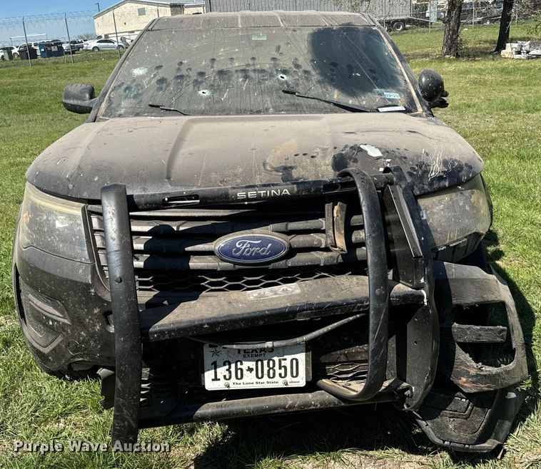image for item EJ0375 2017 Ford Explorer Police Interceptor SUV