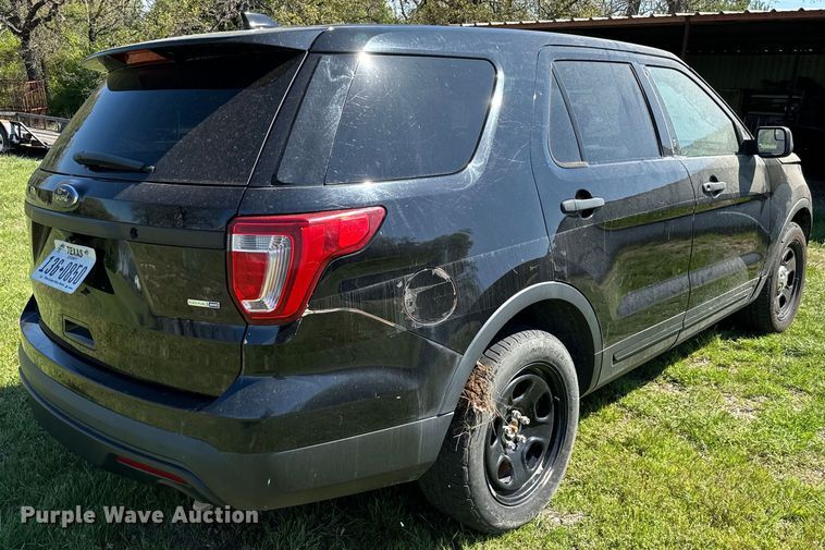 image for item EJ0375 2017 Ford Explorer Police Interceptor SUV