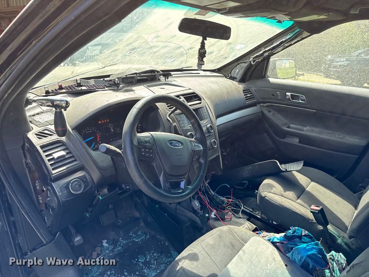 image for item EJ0375 2017 Ford Explorer Police Interceptor SUV