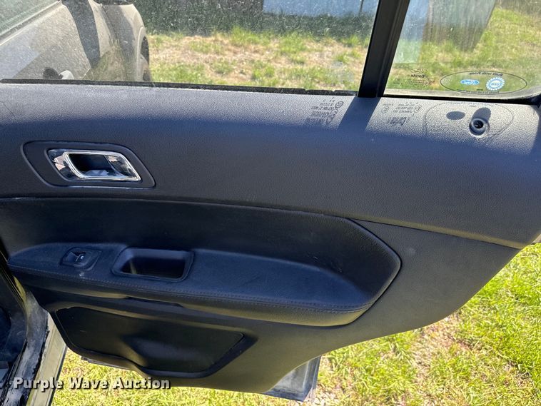 image for item EJ0375 2017 Ford Explorer Police Interceptor SUV