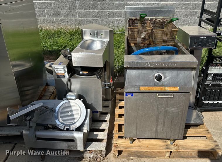 image for item EJ0378 Restaurant equipment