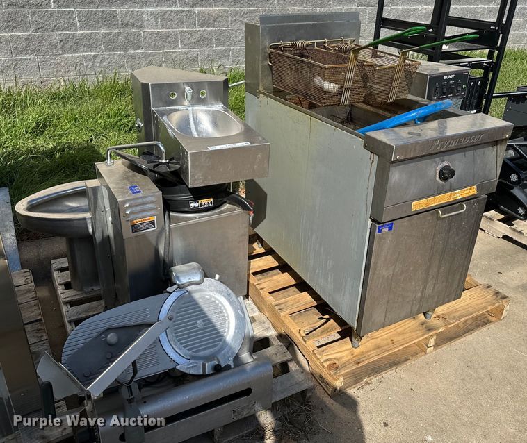 image for item EJ0378 Restaurant equipment