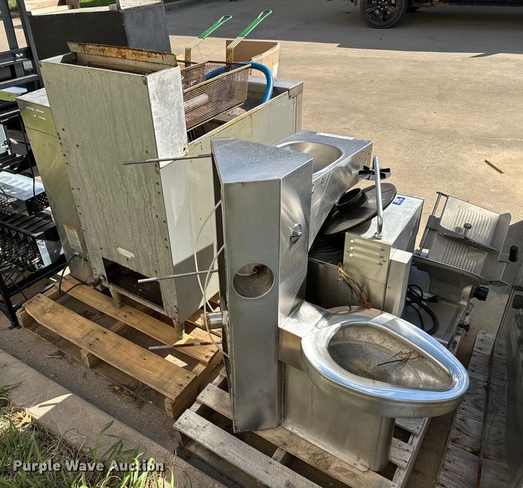 image for item EJ0378 Restaurant equipment