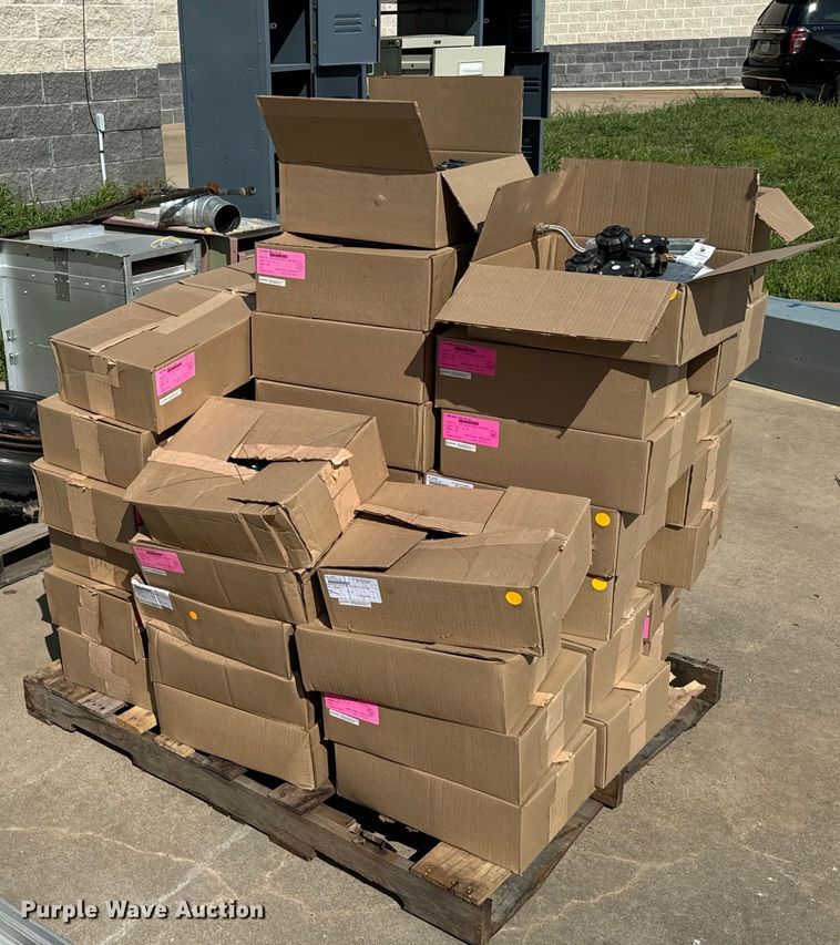 image for item EJ0381 Building materials