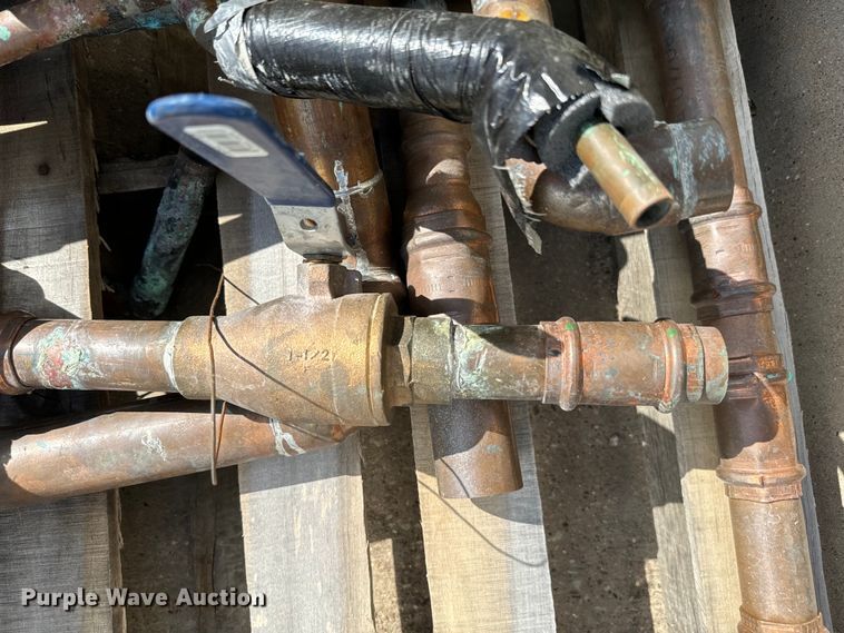 image for item EJ0381 Building materials