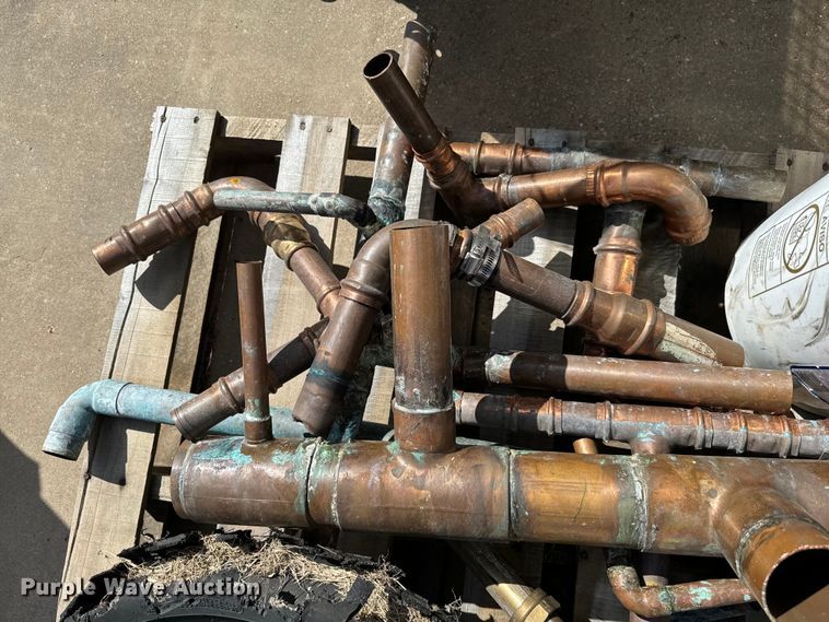 image for item EJ0381 Building materials