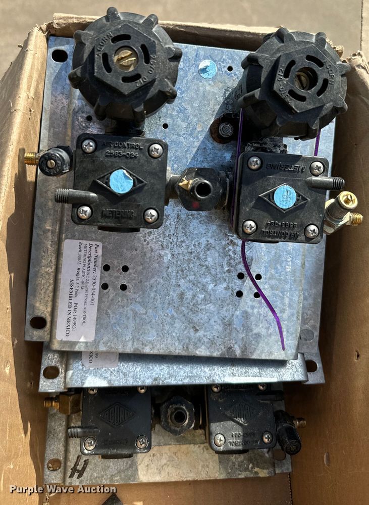 image for item EJ0381 Building materials