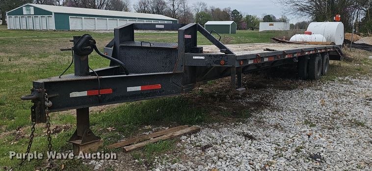 image for item EJ6196 2004 Target equipment trailer