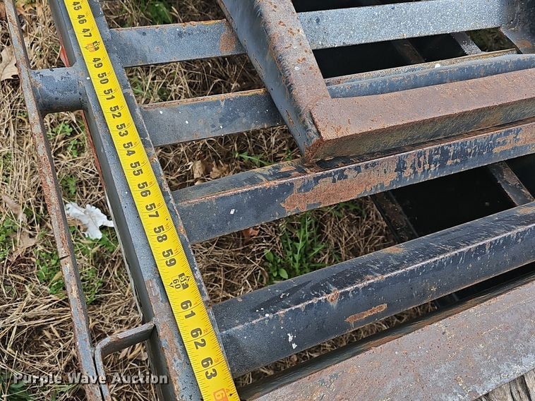 image for item EJ6196 2004 Target equipment trailer