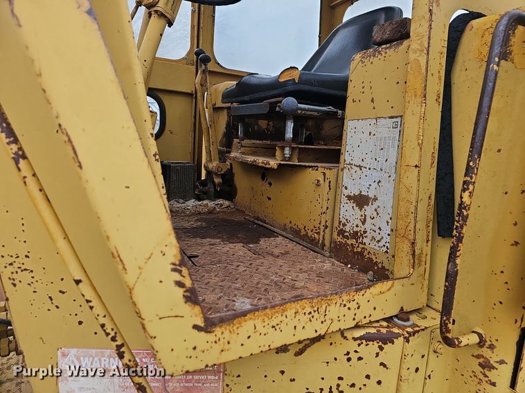 image for item EJ6197 Caterpillar  920 wheel loader