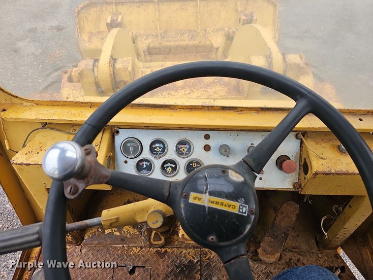 image for item EJ6197 Caterpillar  920 wheel loader