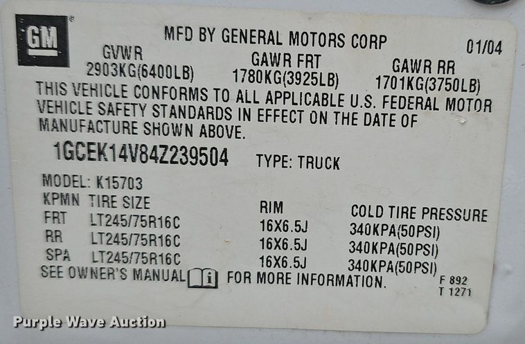 image for item EJ6199 2004 Chevrolet Silverado 1500 pickup truck