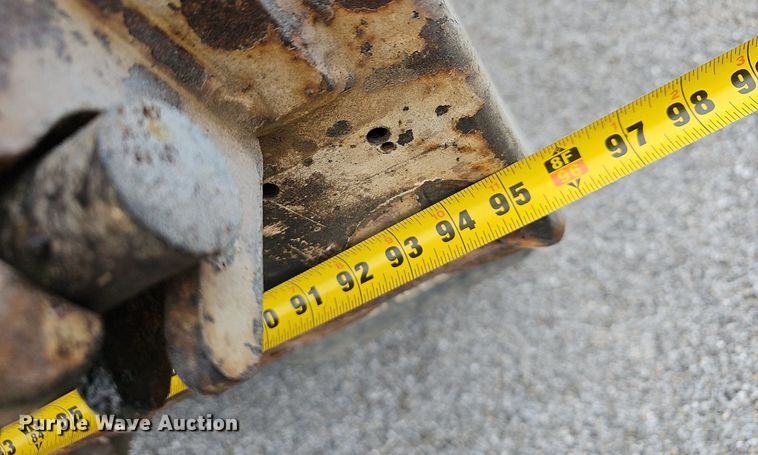 image for item EJ6200 1984 Chevrolet C70 dump truck