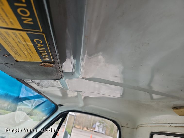 image for item EJ6200 1984 Chevrolet C70 dump truck