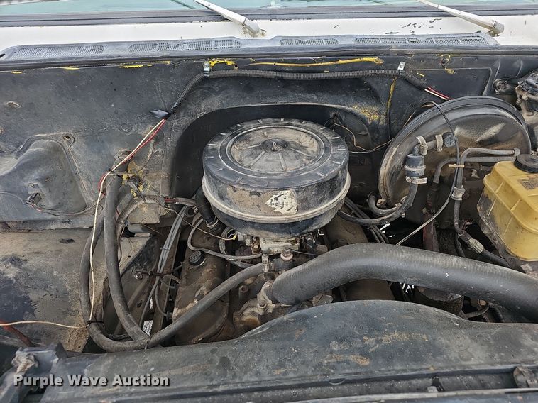 image for item EJ6200 1984 Chevrolet C70 dump truck