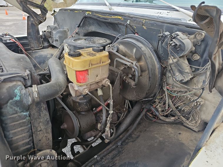 image for item EJ6200 1984 Chevrolet C70 dump truck