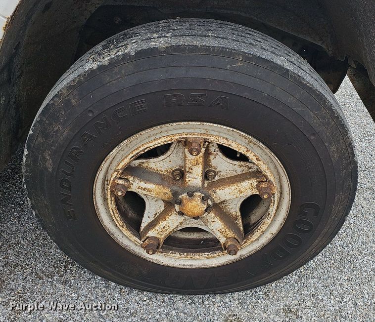 image for item EJ6200 1984 Chevrolet C70 dump truck