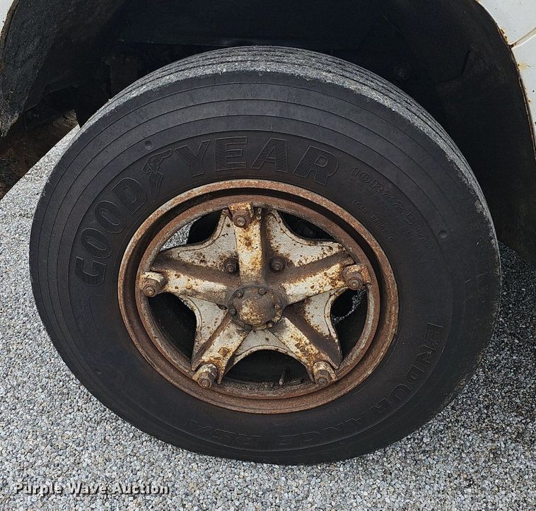 image for item EJ6200 1984 Chevrolet C70 dump truck