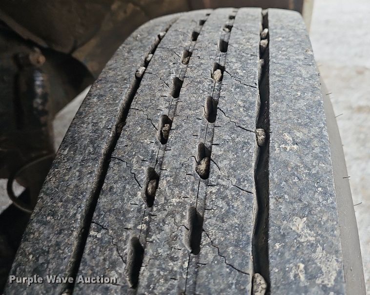 image for item EJ6200 1984 Chevrolet C70 dump truck