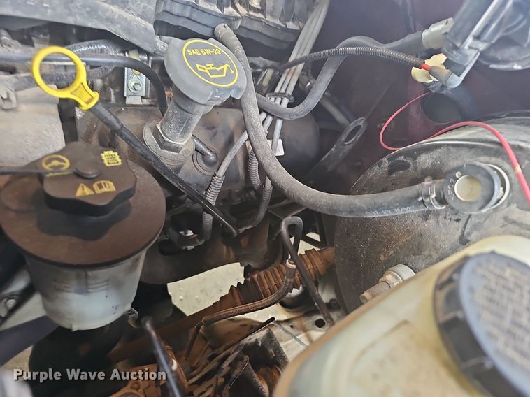 image for item EJ6235 2003 Ford F150 XL pickup truck