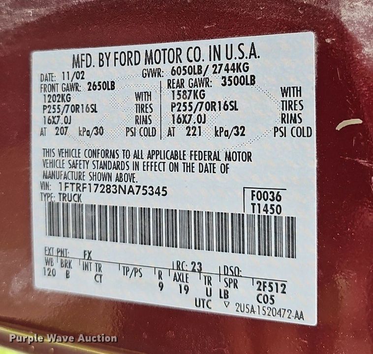 image for item EJ6235 2003 Ford F150 XL pickup truck