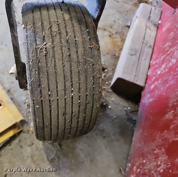 image for item EJ6236 Bush Hog ATH900 finish mower