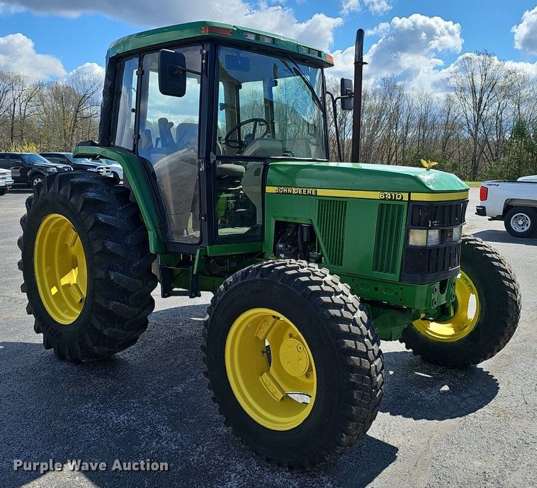 image for item EJ6241 2000 John Deere 6410 MFWD tractor