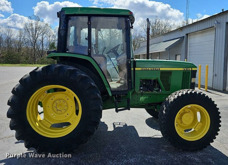 image for item EJ6241 2000 John Deere 6410 MFWD tractor