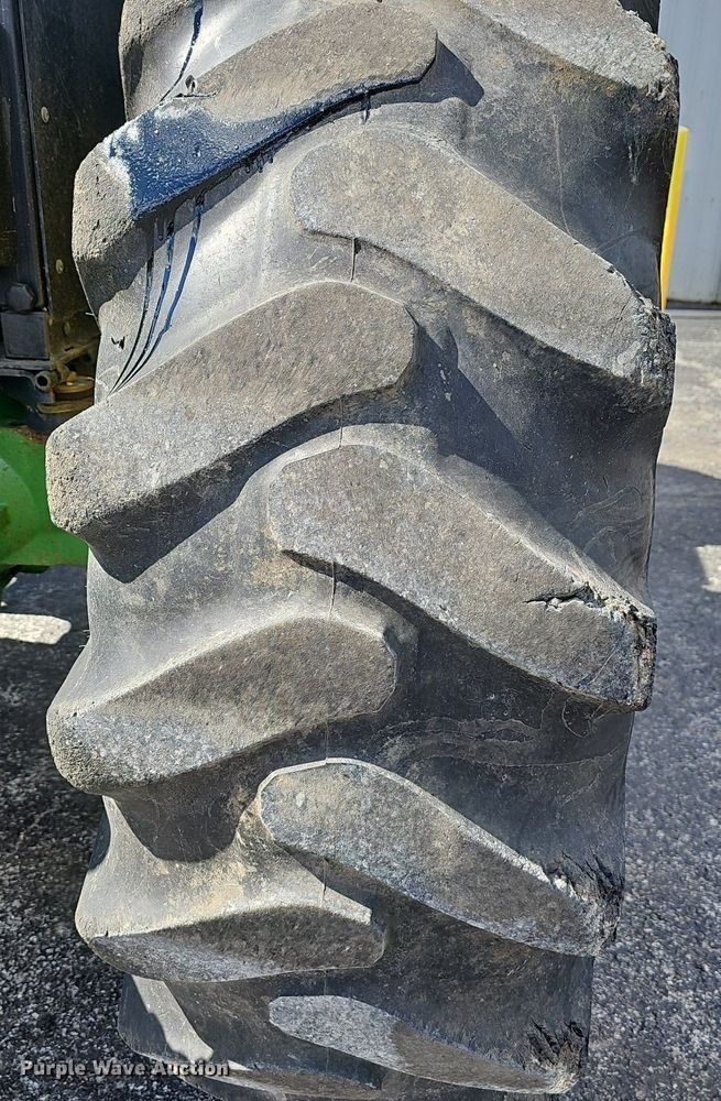 image for item EJ6241 2000 John Deere 6410 MFWD tractor